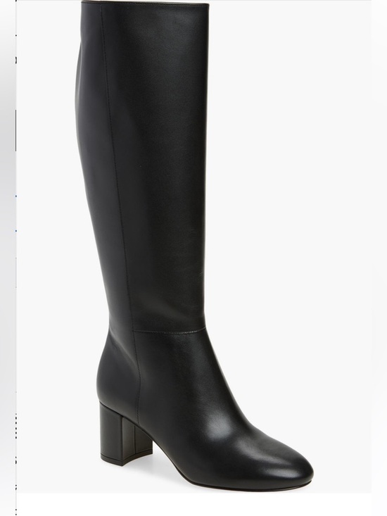 Stuart Weitzman Shoes - NWOT Stuart Weitzman ‘Celina’ Zip Boot. Ladies 7.